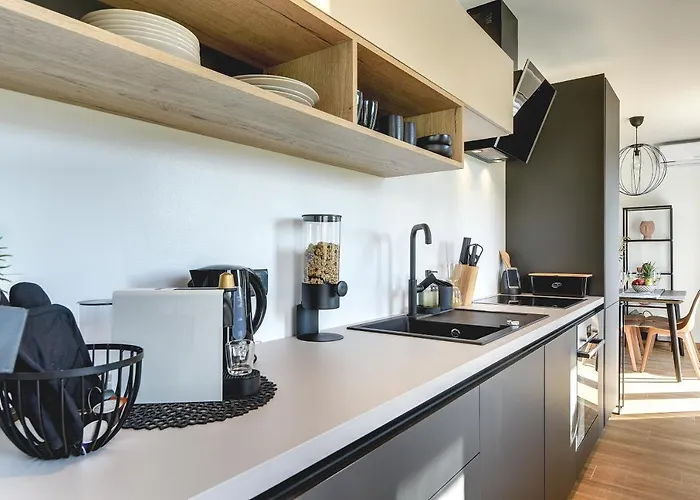 Giardini Penthouse 아파트 *