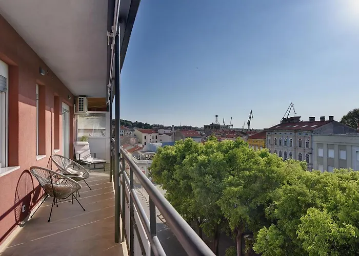 Giardini Penthouse
